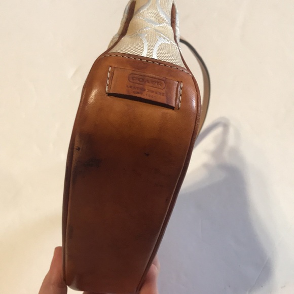 Rare Coach Y2K Demi Signature Monogram Mini Bag Vintage Baguette White Ivory 00β - Picture 10 of 17